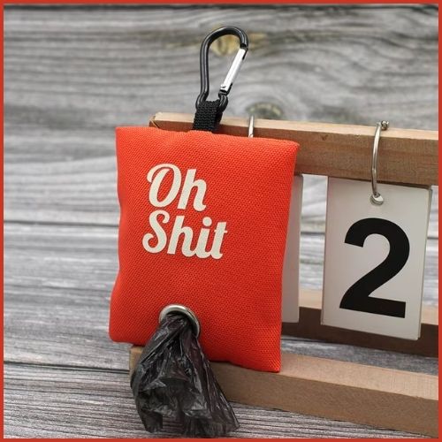 Distributeur-sac-à-crottes-pour-chien-en-toile-rouge