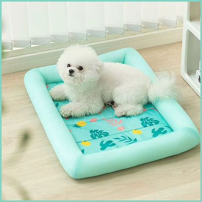 Tapis-rafraichissant-pour-chien_ fraîcheur-instantanée-vert