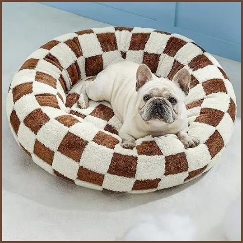 Coussin-anti-stress-chien_confortable-et-apaisant-marron
