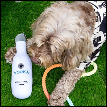 jouet-chien_en-forme-de-bouteille-en-peluche-sonore