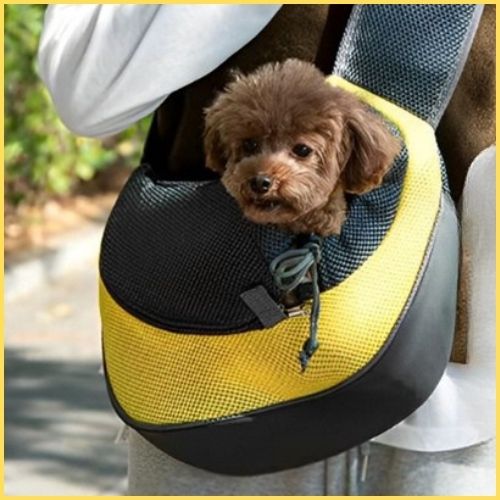 sac_transport_pour_chien_6-kg-en-bandoulière-respirant-jaune